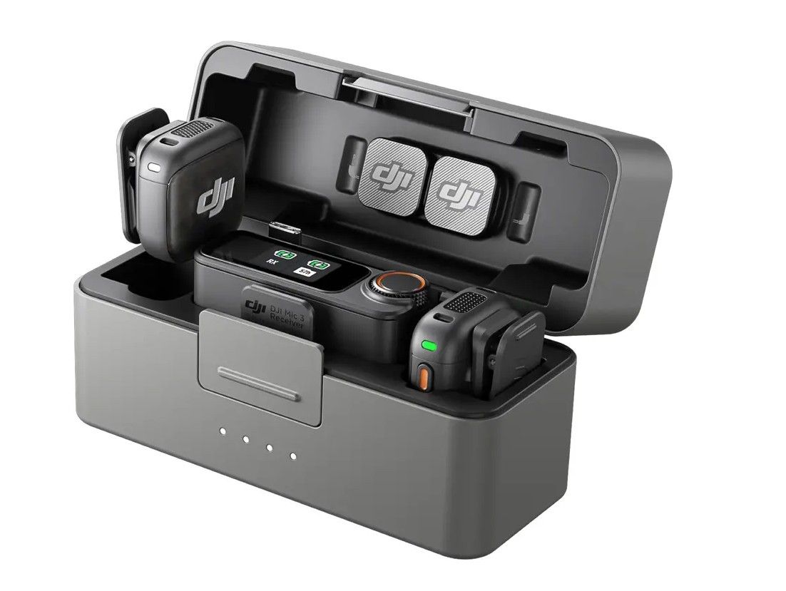 DJI Mic 3, Wireless Microphone System With Case- Black